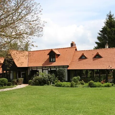 Piscine Jacuzzi Privatises Clos Valentin Vendégház Freulleville